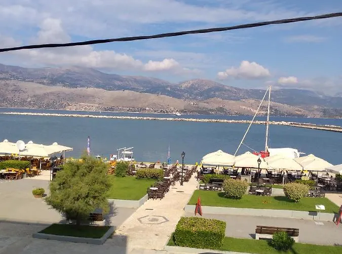 Waterfront Lägenhet Lixouri